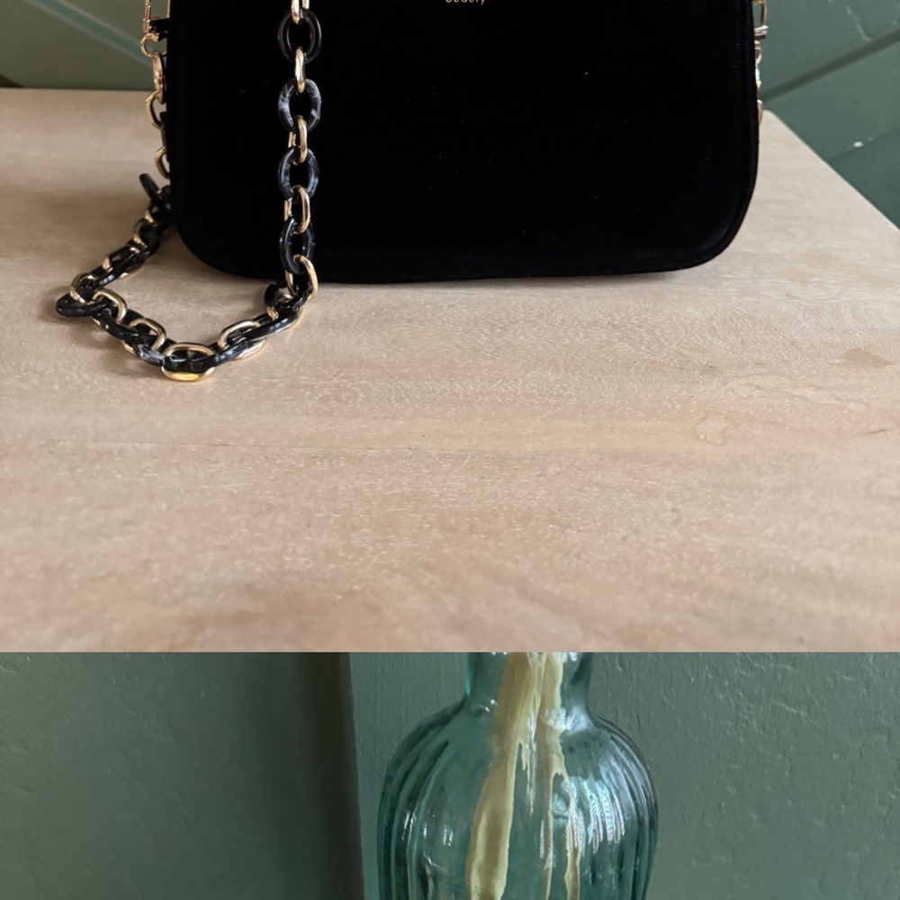 Gucci Beauty GWP Converted Pouch - Picture 13 of 13